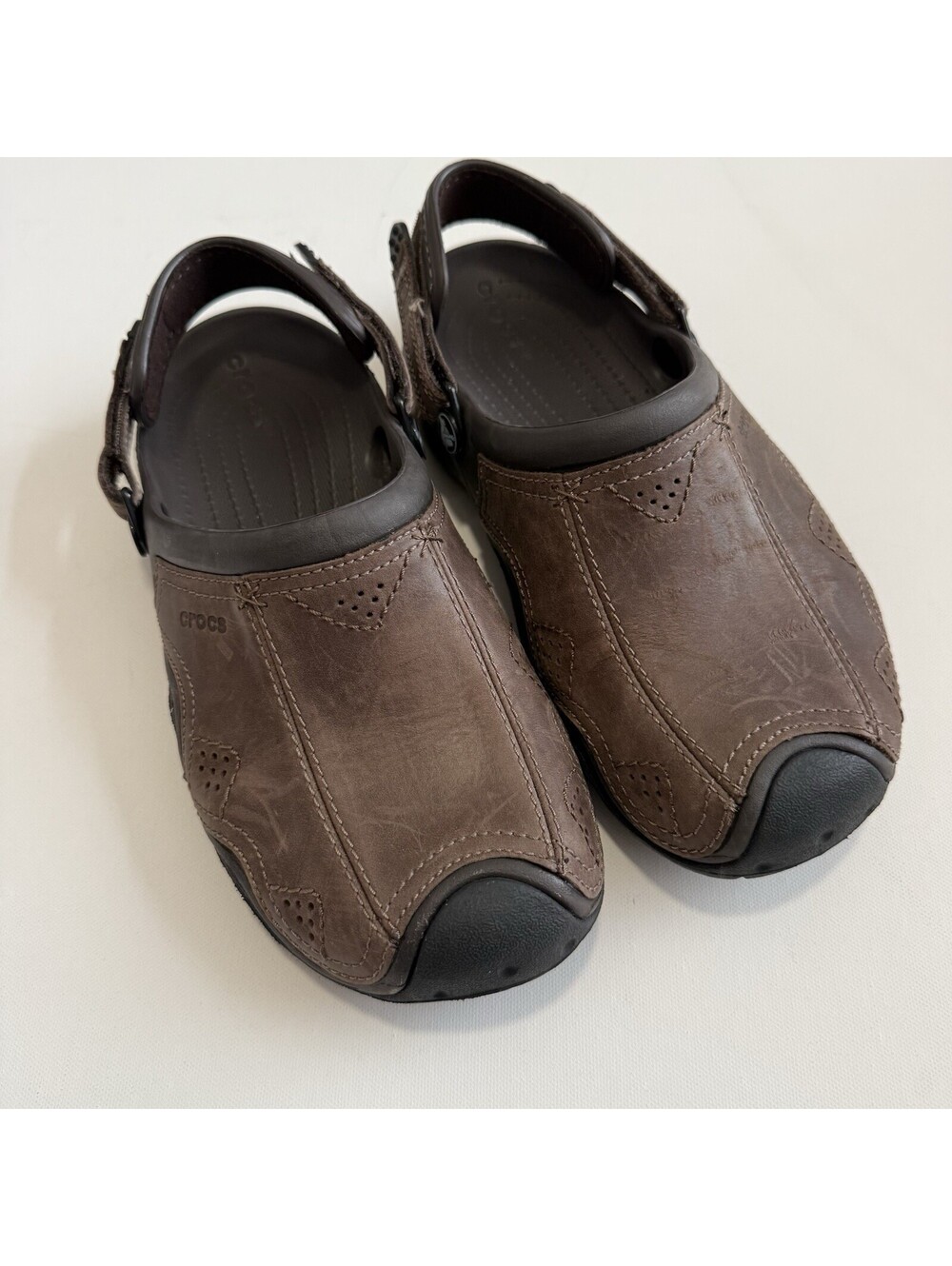 Crocs Yukon Vista Mens Size 8 Brown Leather Clogs Adjustable Heel Strap
